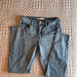Womens Skinny Jeans- size 27